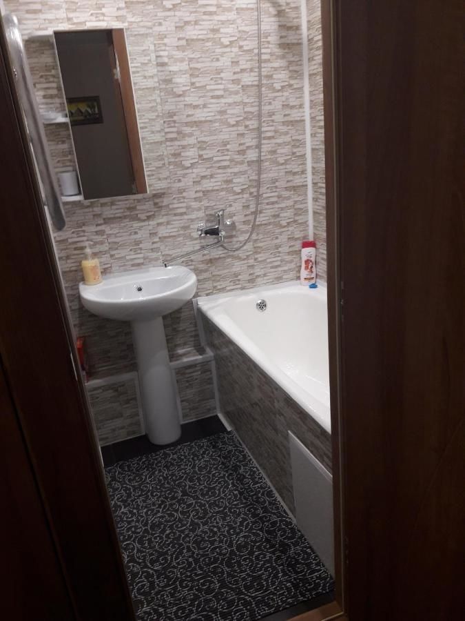 Апартаменты Apartment on Kolasa 42 Новополоцк-14